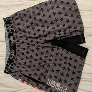 Men's L 2pood V 3.5 Flag Edition Shorts